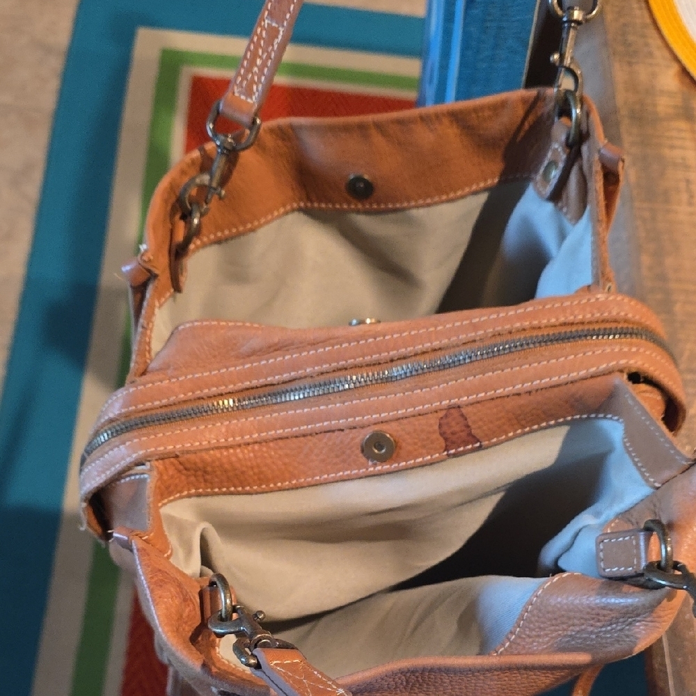 American Leather Co. Lenox Triple Entry Leather Sa - Picture 15 of 16